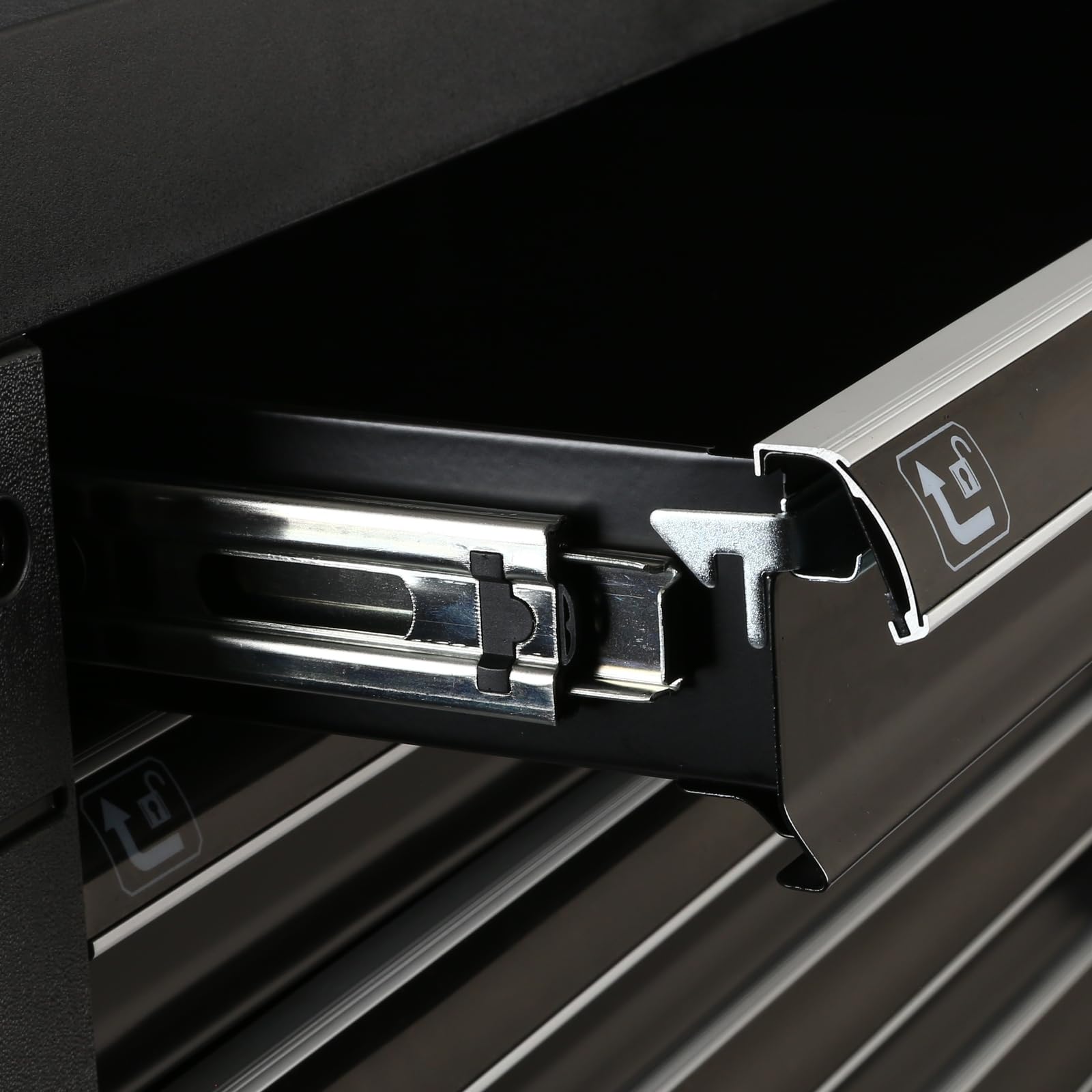 Brilliant Tools BT152900 Werkstattwagen mit 7 Schubladen, leer