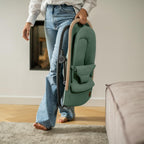 Maxi-Cosi KORI 2-in-1 Ergonomischer Babywippe mit Spielzeugbogen 0-2 Jahre bis 15 kg Neugeborenen Hüpfstuhl 3 Liegepositionen Easy-In Harness Leicht & Kompakt Neugeborenes Kissen Beyond Graphite