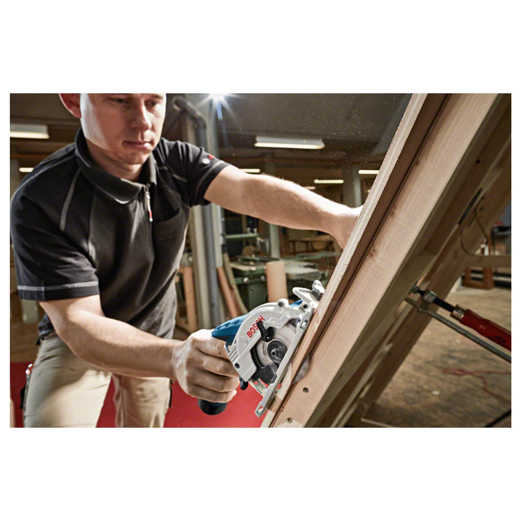 Bosch Professional 12V System Akku Kreissäge GKS 12V-26 (Sägeblatt-Ø: 85mm, inkl. 2x 3.0Ah Akku, Schnellladegerät GAL 12V-40, Einlage, L-BOXX)