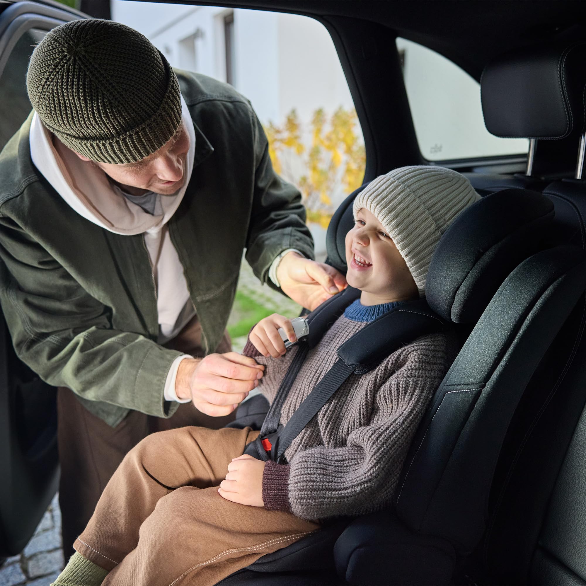 Kinderkraft SAFETY FIX 3 PRO 76-150 cm Kindersitz 9-36 kg, Kinderautositze mit isofix, Einstellung der Kopfstütze und Rückenlehne, extra TOP TETHER, 5 punkt gurte, Rosa