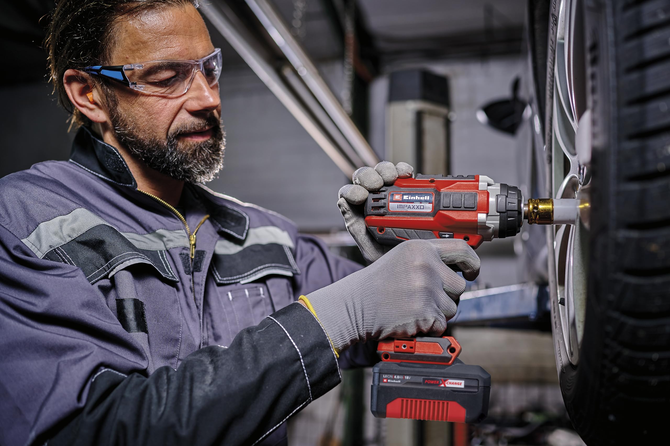 Einhell Professional Akku-Schlagschrauber IMPAXXO 18/450 (1x4,0Ah) Power X-Change (18 V, 450 Nm, Brushless, Außenvierkant-Aufnahme, inkl. 4 Ah Akku, Ladegerät, Nuss-Set)