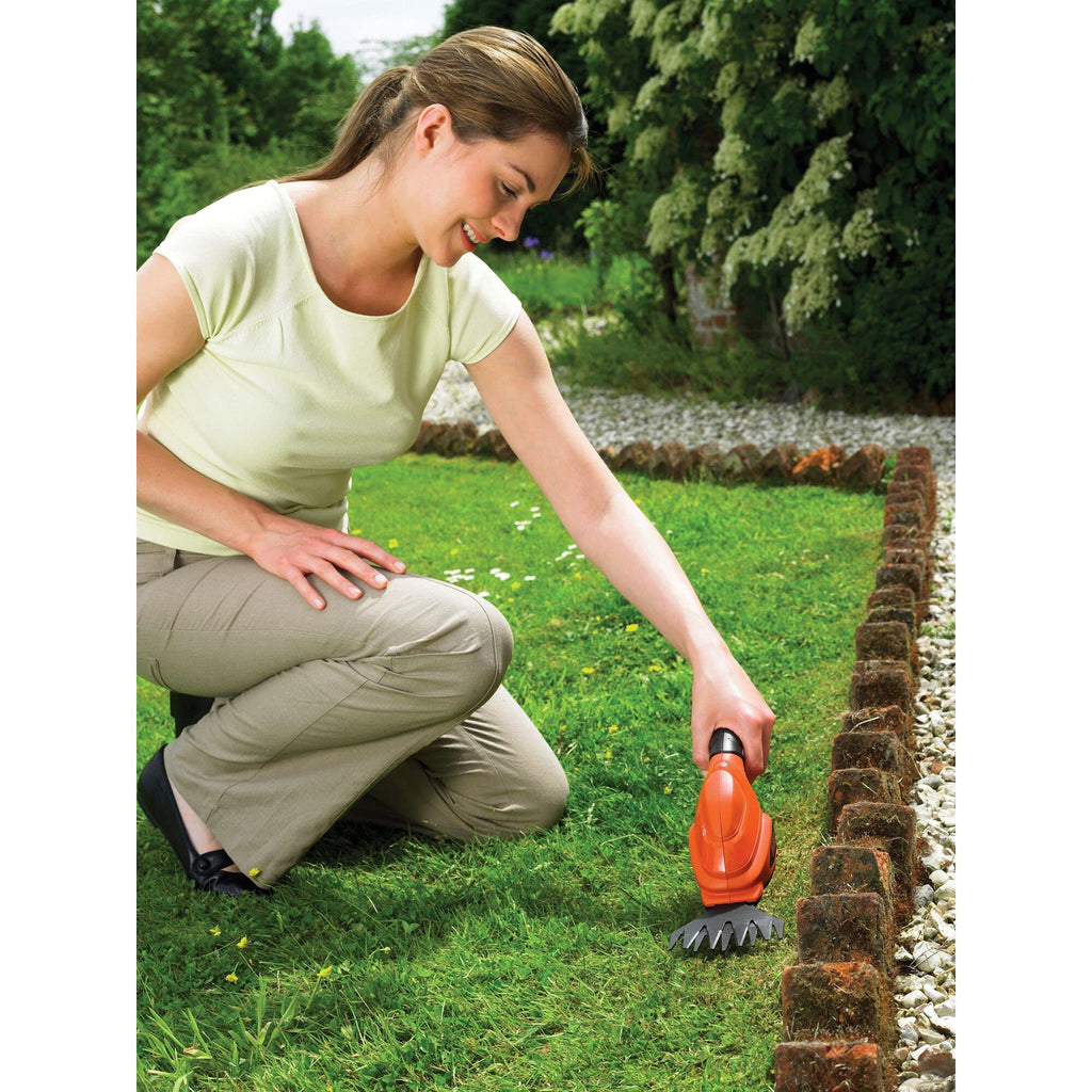 Black+Decker Akku-Grasschere GSL200 (3,6V Li-Ion, kompakte Rasenschere zur Rasenpflege, Akku-Laufzeit ca. 45 min, Einschaltsperre, inkl. Ladestation mit Ladekabel, LED-Ladeanzeige)