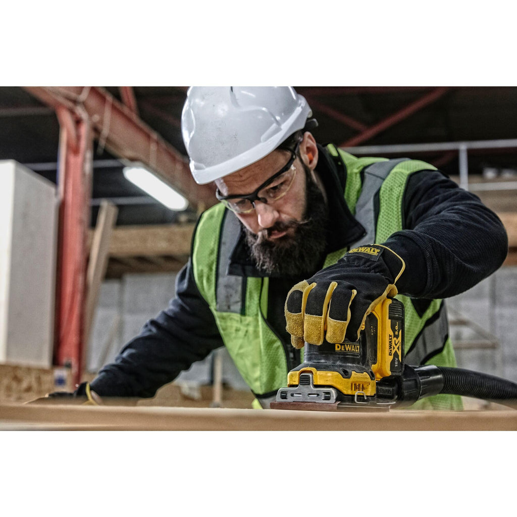 DEWALT DCW200N-XJ 18V XR Brushless 1/4 Blatt Handschleifer (blanke Einheit)