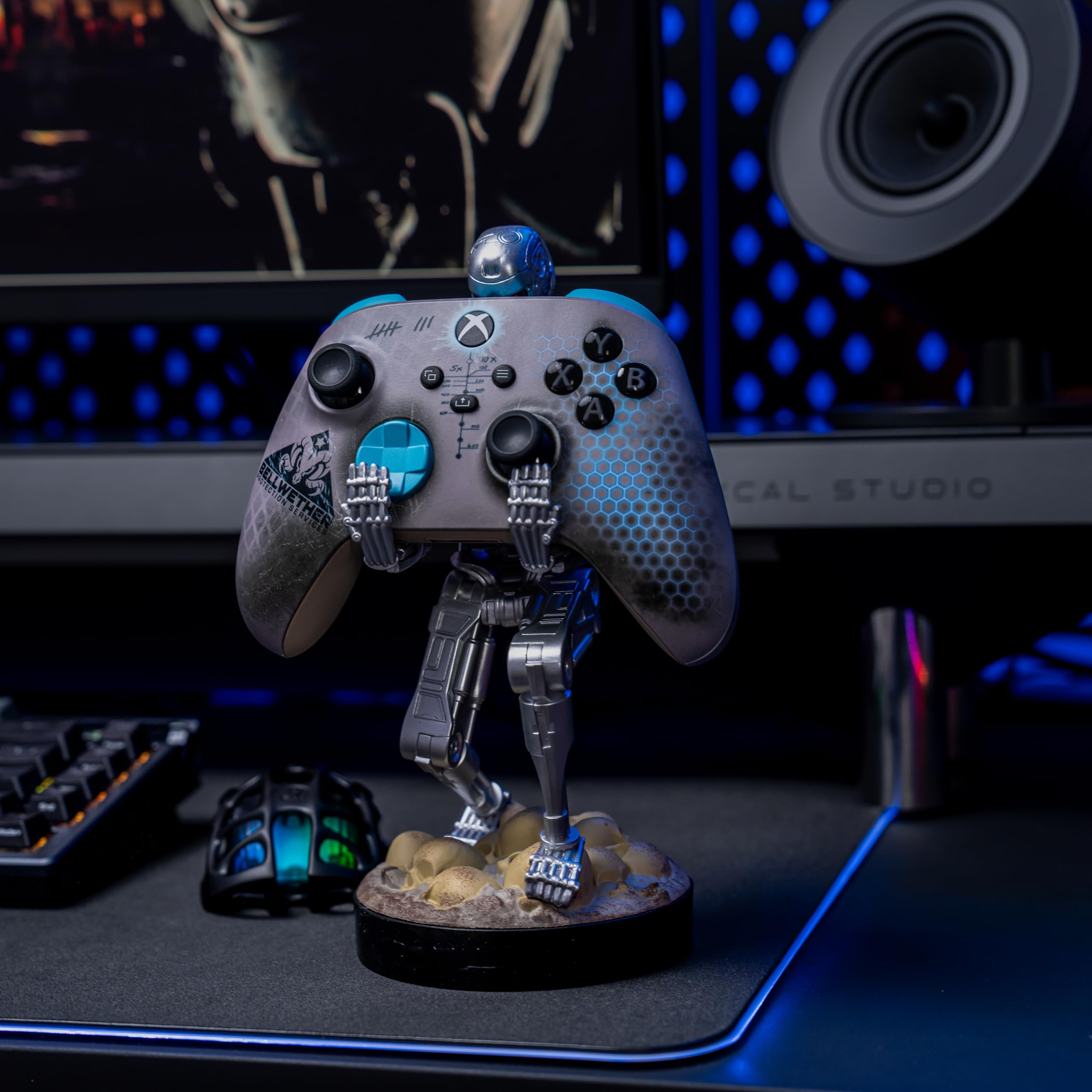 Cableguys - Terminator T800 Gaming Accessories Holder & Phone Holder for Most Controller (Xbox, Play Station, Nintendo Switch) & Phone