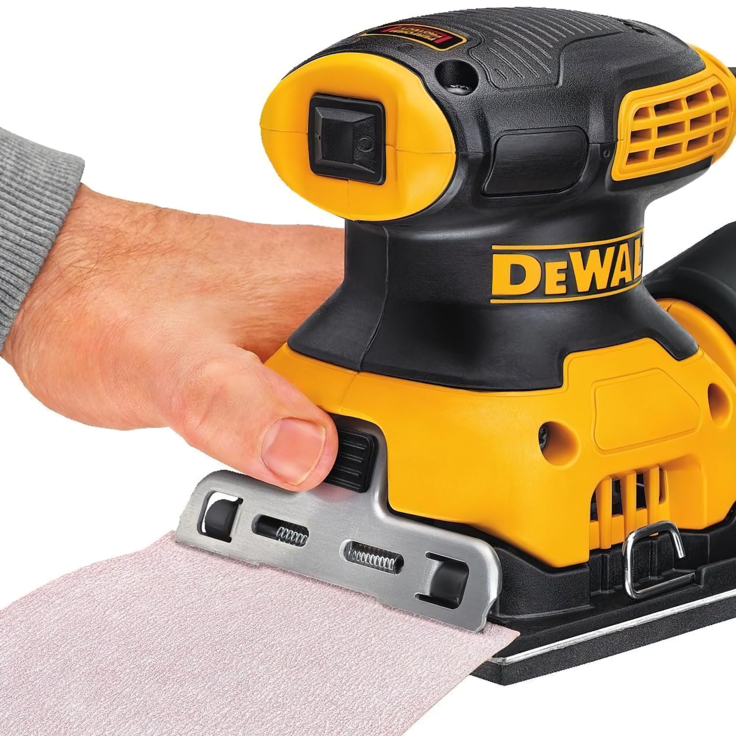 DEWALT Vibratiosnschleifer/Schwingschleifer (230 Watt, Schwingkreis-ø 1.6 mm, Schleifplatte 108 x 115 mm, Klettfix, AirLock kompatibel, inkl. Staubfangsack & Absaugadapter) DWE6411-QS