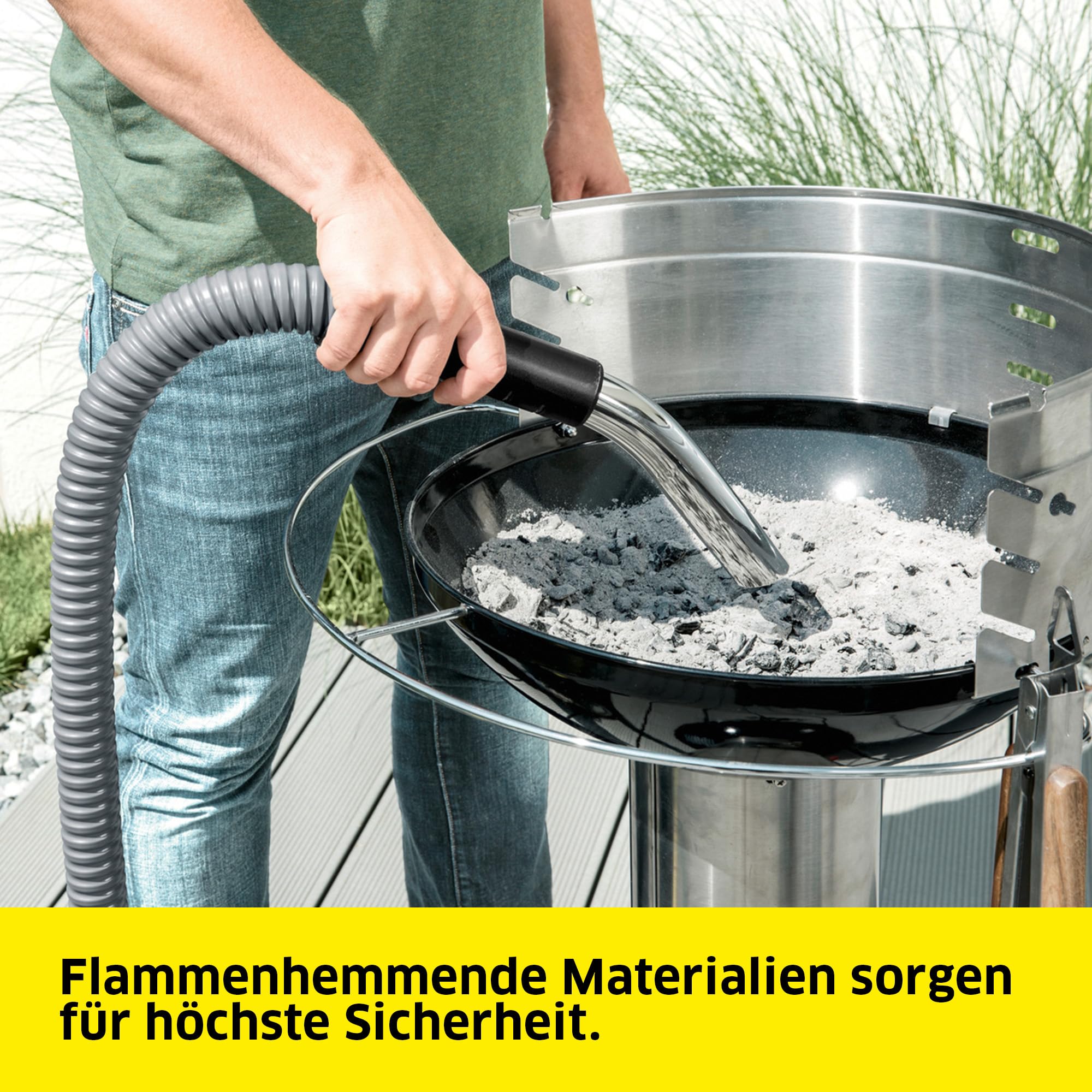 Karcher Asche- und Trockensauger AD 2, Nennleistungsaufnahme: 600 W, Metallbehälter: 14 l, Saugschlauch: 1,2 m, integrierte Filterabreinigung, Flachfaltenfilter, Metall-Grobschmutzfilter