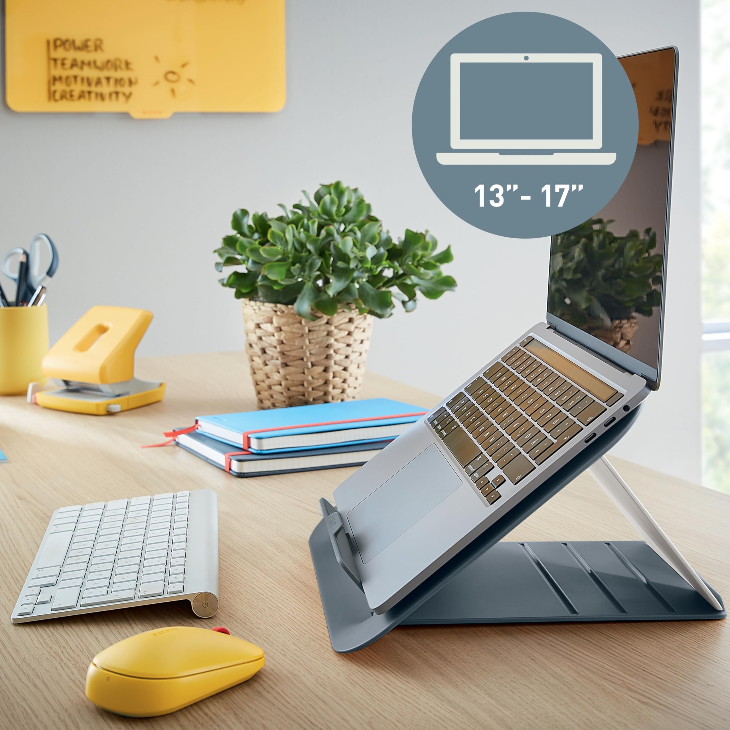 Leitz Höhenverstellbarer Laptopständer, Kompakte Laptop-Erhöhung mit 4 Höhen für 13“-15“ Notebooks, 80% recycelter Kunststoff & 100% recyclebar, IGR-zertifiziert, Ergo Cosy Serie, Dunkelgrau, 64260089