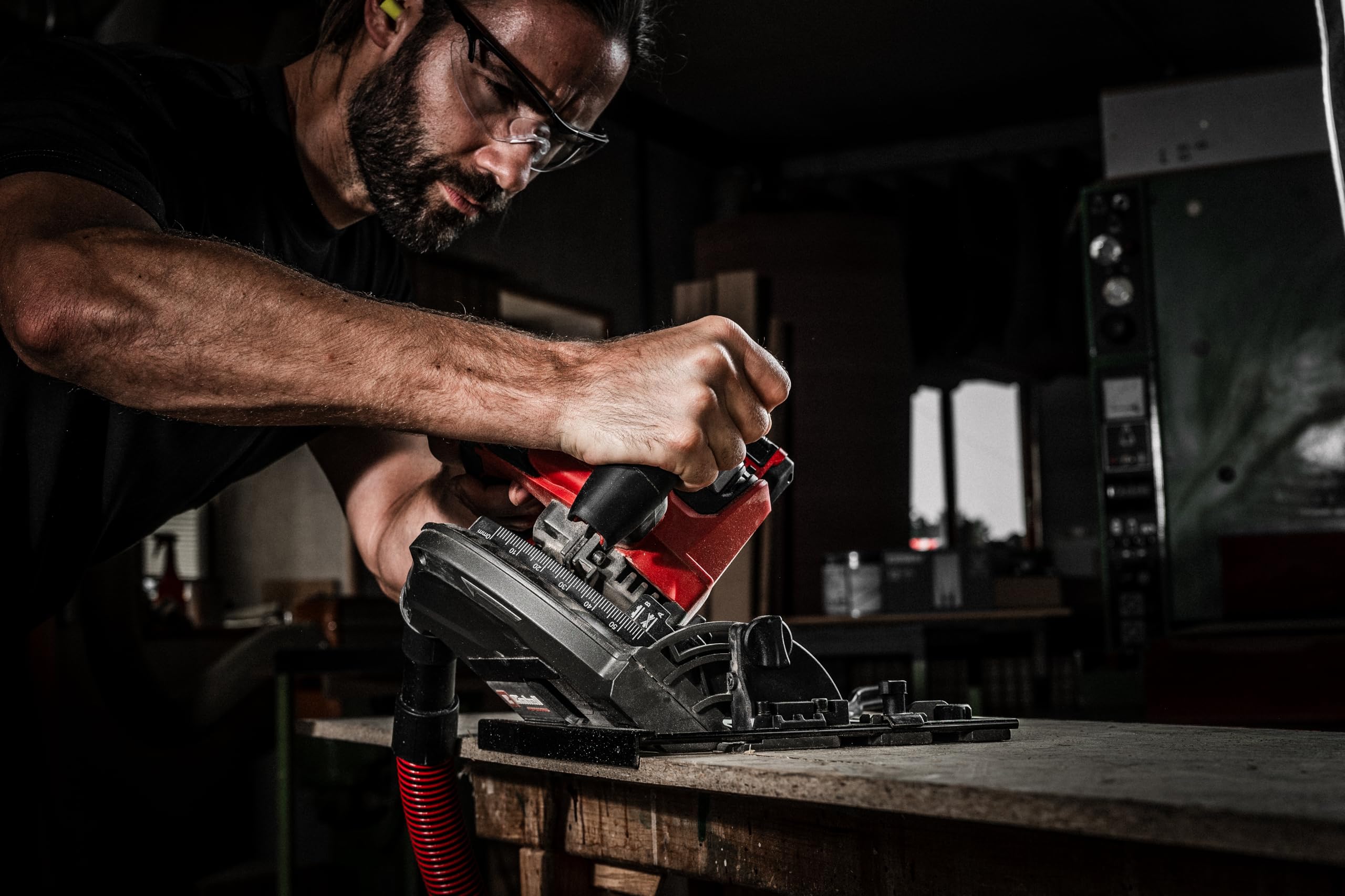 Einhell Professional Akku-Tauchsäge TP-PS 18/165 Li BL - Solo Power X-Change (18 V, Ø 165 mm Sägeblatt, Brushless, 56 mm Schnitttiefe, werkzeuglose Einstellung, ohne Akku)