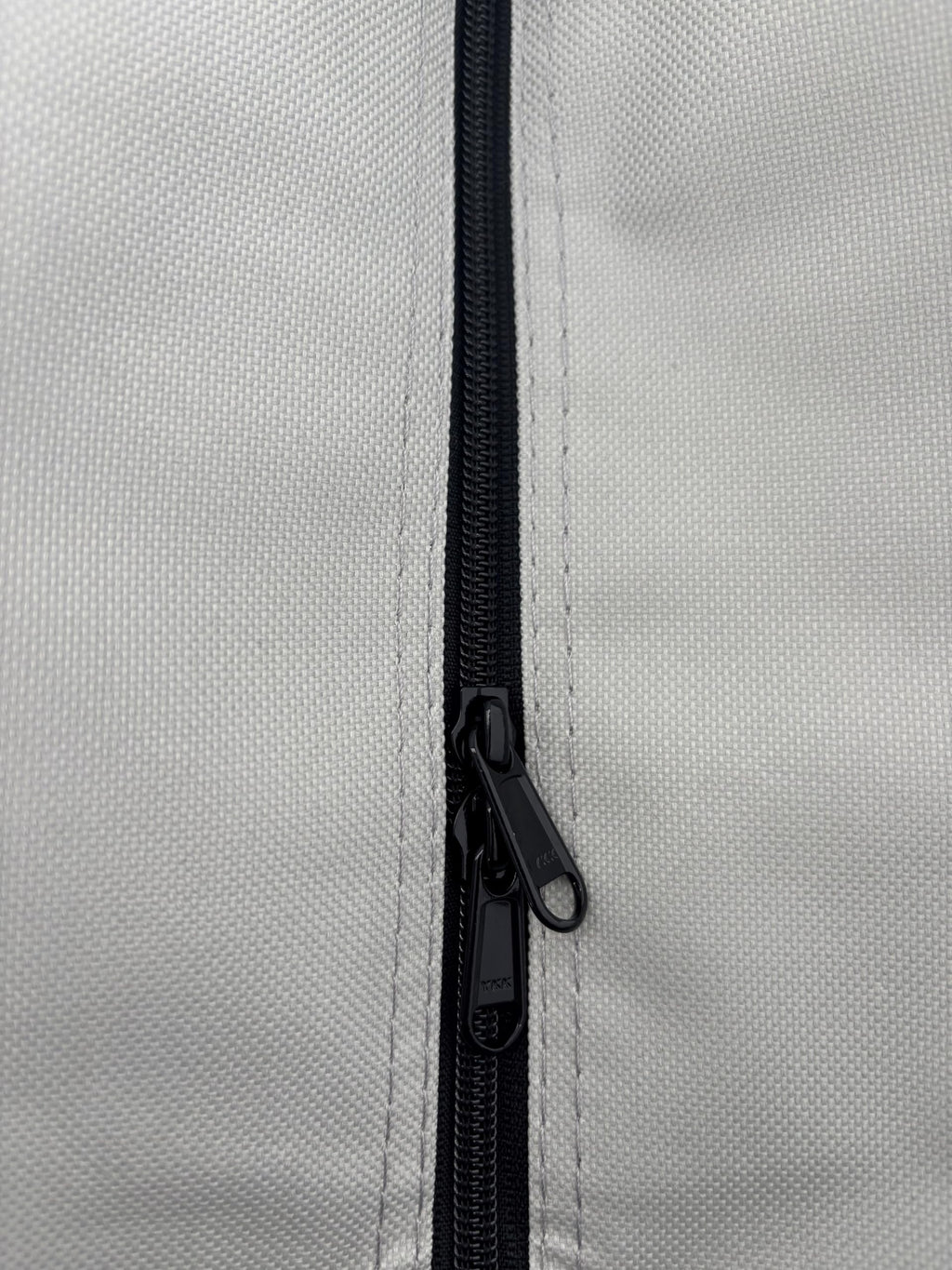 as - Schwabe Outdoor Kabeltrommeltasche 39 x 33 x 21 cm – Allwettertaugliche Schutztasche mit 2x vorgestanzten Kabelöffnungen – Schutz vor Regen und Schmutz – Ideal für Camping Baustelle - Grau, 12279