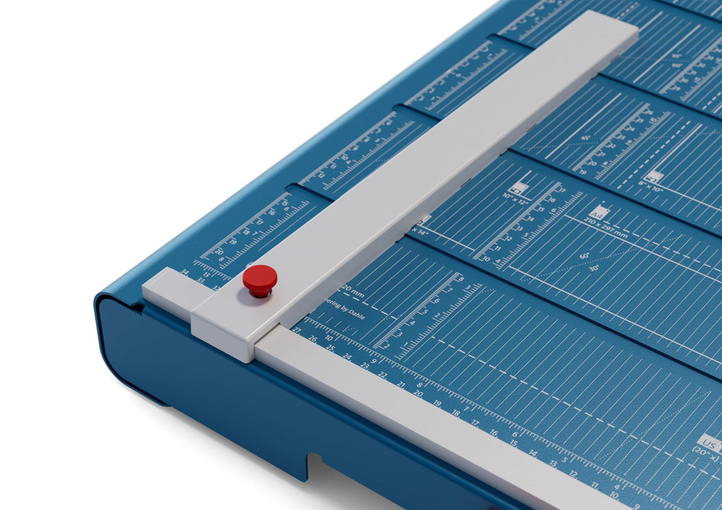 Dahle 867 Hebel-Schneidemaschine mit Sicherheitsautomatik (460 mm bis DIN A3, Schnitthöhe 3,5 mm, Metalltisch) Blau