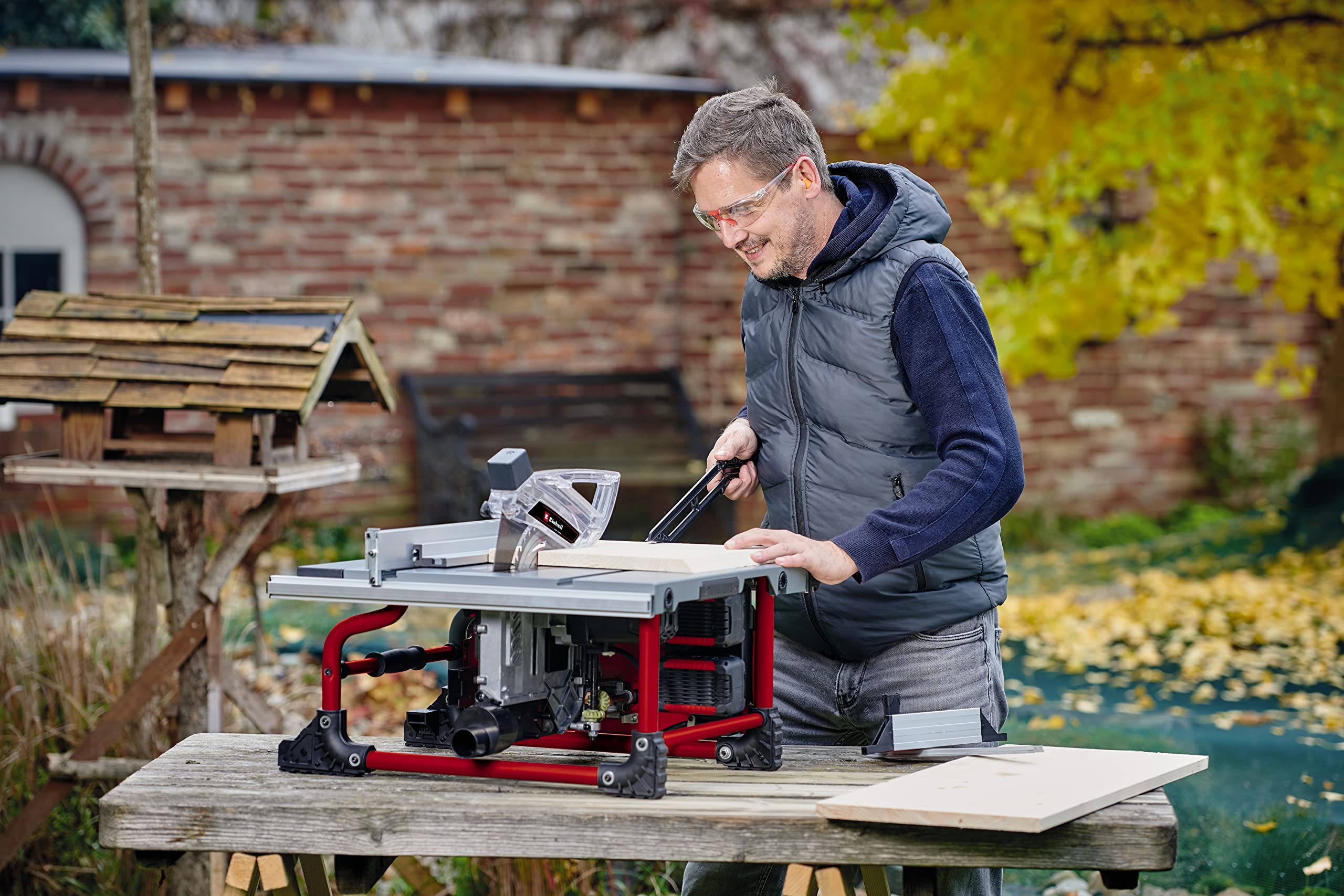 Einhell Akku-Tischkreissäge TE-TS 36/210 Li-Solo Power X-Change (36 V, 70 mm Schnitthöhe, Ø 210 mm Sägeblatt, Tischverbreiterung, Winkelanschlag, Parallelanschlag, ohne Akku)