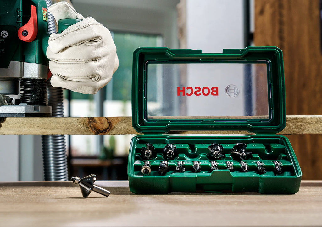 Bosch Accessories 15tlg. Hartmetall Fräser Set (für Holz, Ø-Schaft 8 mm, Zubehör Oberfräse)