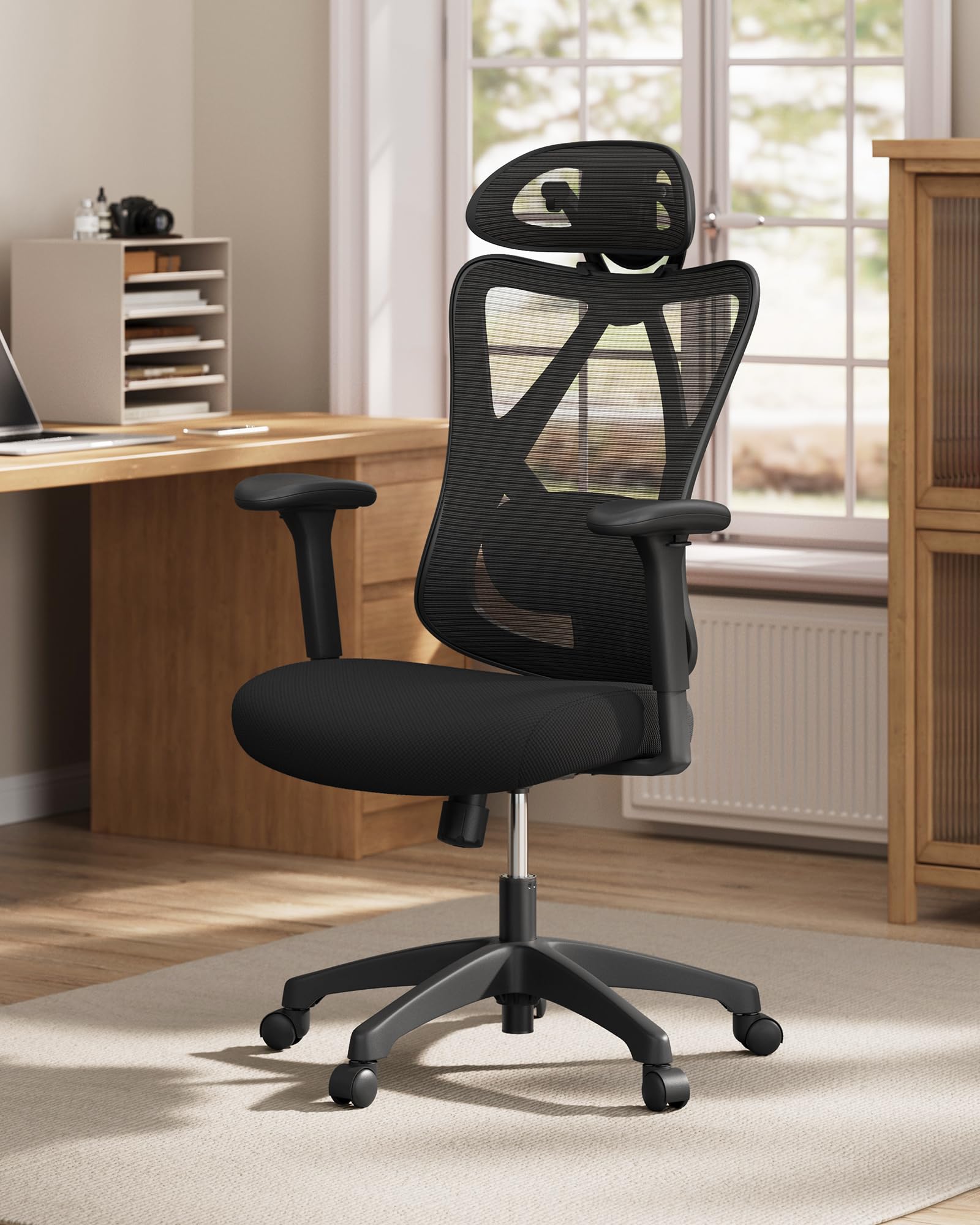 SONGMICS Ergonomischer Bürostuhl, Computerstuhl, Mesh-Stuhl, Lendenkissen und Kopfstütze verstellbar, maximale Belastung: 150 kg, höhenverstellbar, Tintenschwarz, OBN063B01