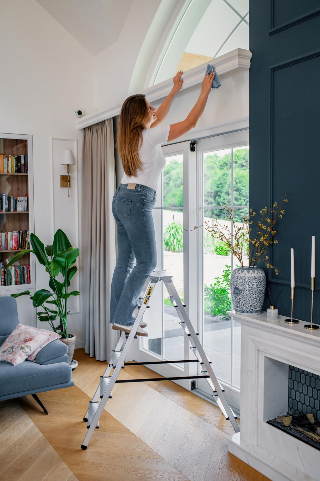 DRABEST Trittleiter Klapptritt Alu Leiter Klappbar Beidseitig Mehrzweckleiter 2 x 6 Stufig bis 125 kg Belastbar