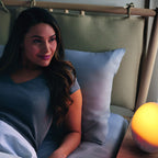 Philips SmartSleep Wake-Up Lichtwecker, Farbige Sonnenaufgang- und Sonnenuntergangssimulation, 5 Naturgeräusche, FM Radio & Leselampe, Tap Snooze - HF3519/20