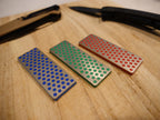 DMT Diamond Whetstone, Diamant Mini-Schleifstein 70mm Set Grob, Fein, Extrafein, Kompakter Wetzstein für Messer und Werkzeuge, Passend für SimpleSharp (2 Stück erforderlich), Made in USA, W7EFC
