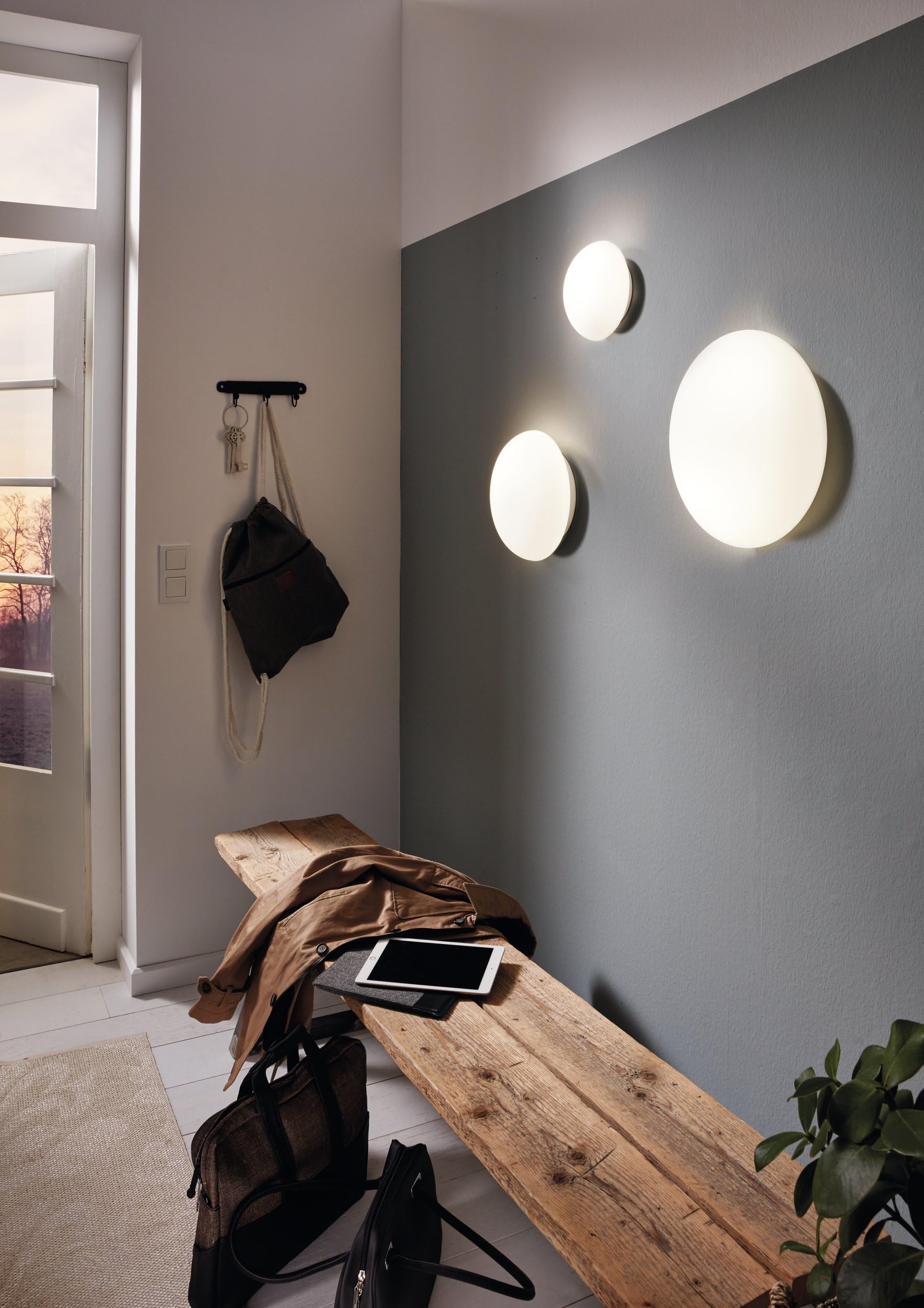 EGLO Deckenlampe Ella, Ø 35 cm, 2 flammige Wandlampe, Deckenleuchte aus Stahl und Glas in Weiß, Opal matt, Wohnzimmerlampe, Küchenlampe, Bürolampe, Flurlampe Decke, E27 Fassung