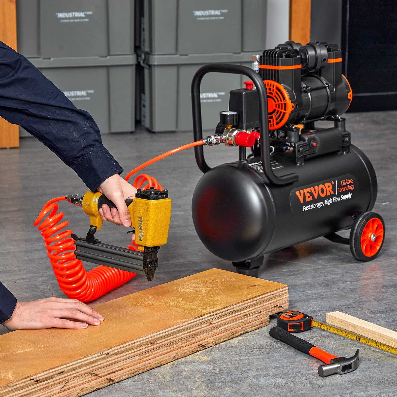 VEVOR Kompressor 18L Silent Druckluftkompressor 2800U/min, 900W (1,2PS) 3,5 MPa, Ölfreier 70dB Flüsterkompressor mit Rädern Druckbehälter 6-8Bar Autoreparaturen Sprühlackierung Holzarbeiten