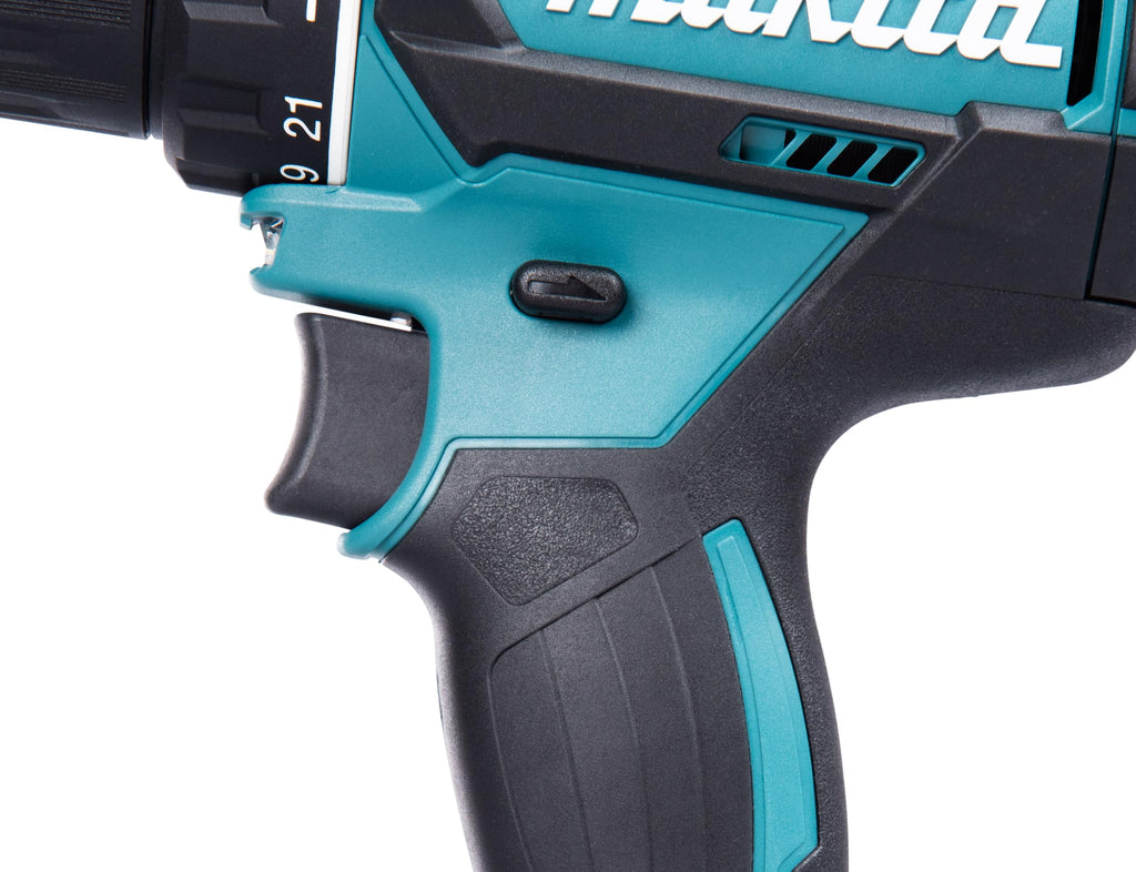 Makita DDF482RFJ Akku-Bohrschrauber 18V / 3,0 Ah, 2 Akkus + Ladegerät im MAKPAC