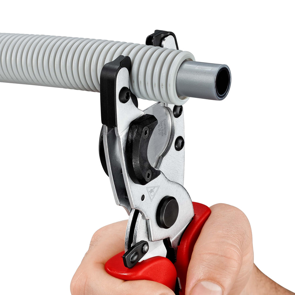 KNIPEX Rohrschneider für Verbund- und Schutzrohre verchromt mit Mehrkomponenten-Hüllen 210 mm, 90 25 20