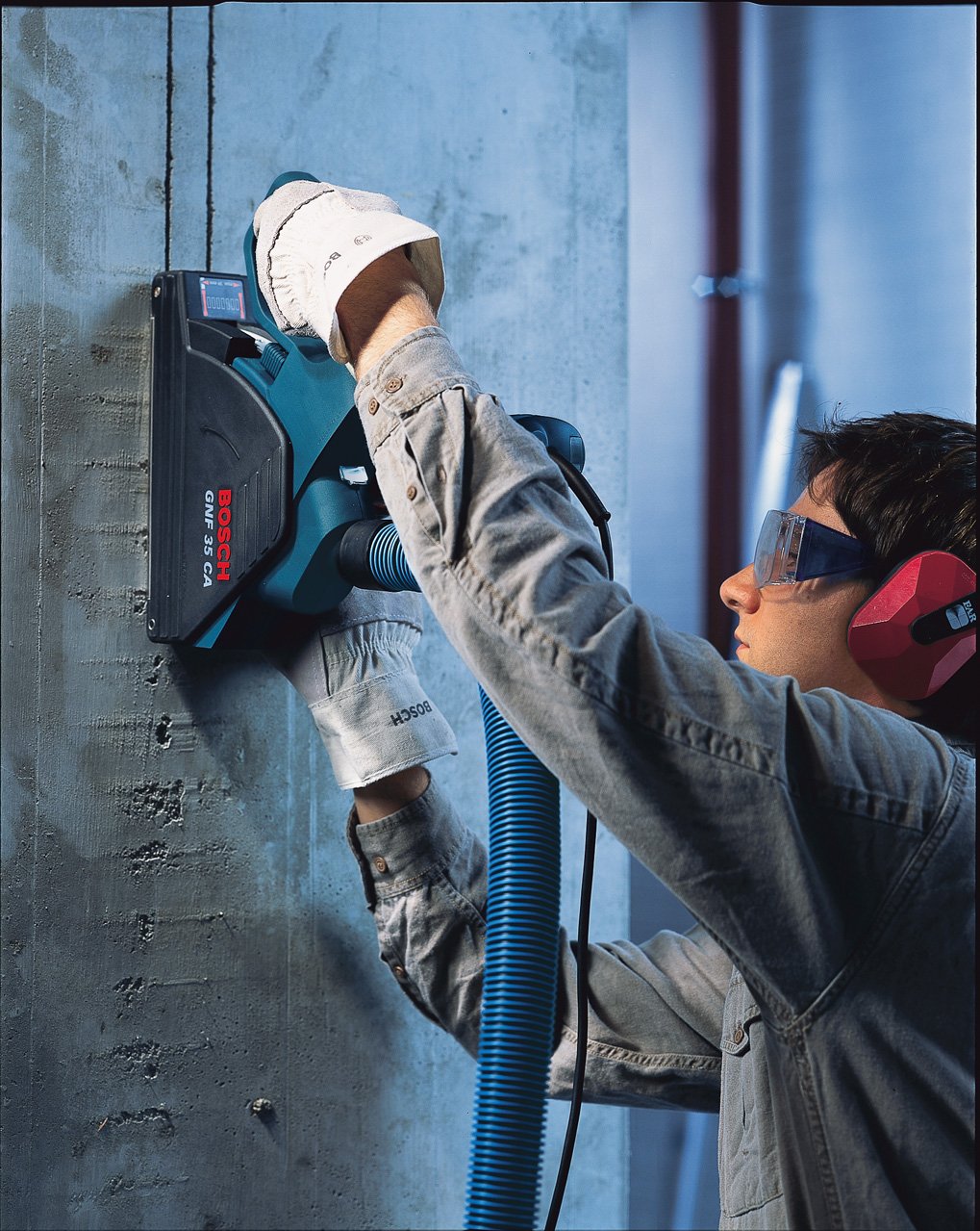 Bosch Professional Mauernutfräse GNF 35 CA (Leistung 1.400 Watt, Scheiben-Ø150mm, 7x Distanzscheibe, inkl. Handwerkoffer)