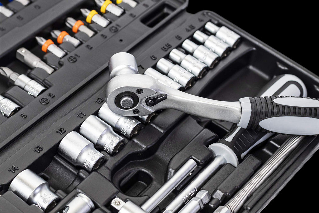Connex Bit- und Steckschlüssel-Satz 52-teilig - Stabiler Kunststoffkoffer - 1/4 Zoll - Umschaltknarre mit Schnelllösefunktion - Für Montage- & Schraubarbeiten / Stecknuss-Set / Bit-Set / COXB365010