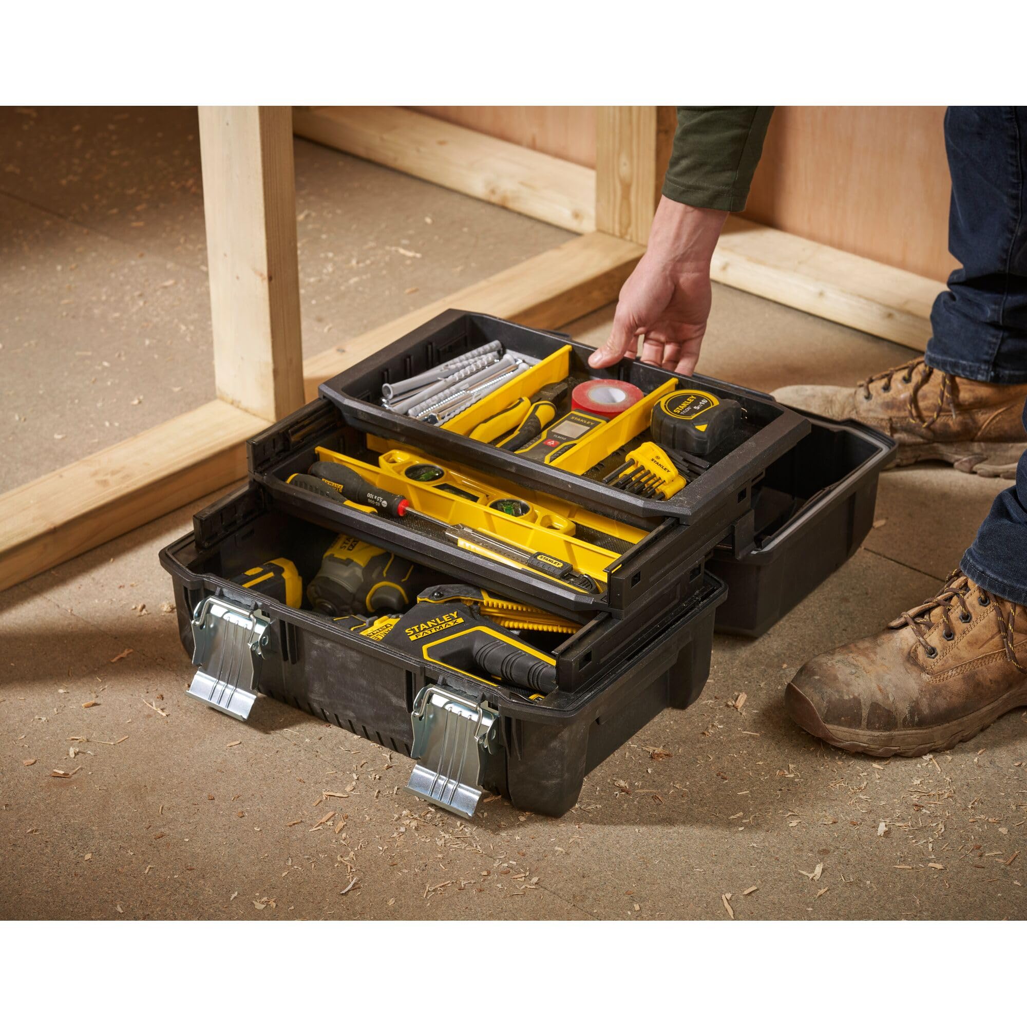 STANLEY FatMax Werkzeugbox Werkzeugkoffer leer Werkzeugkasten - Werkzeugkiste (18 Zoll, 46 x 32 x 24 cm, Koffer für Werkzeuge, Box mit ausladenden Schubfächern, robust) FMST1-71219