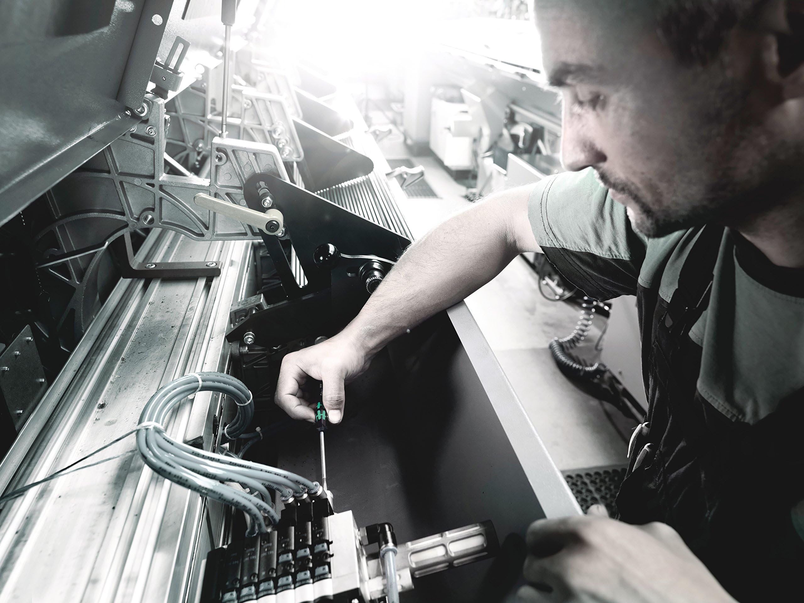Wera Kraftform Micro Elektroniker Schraubendrehersatz, 12-teilig, Mehrfarbig, 05073675001