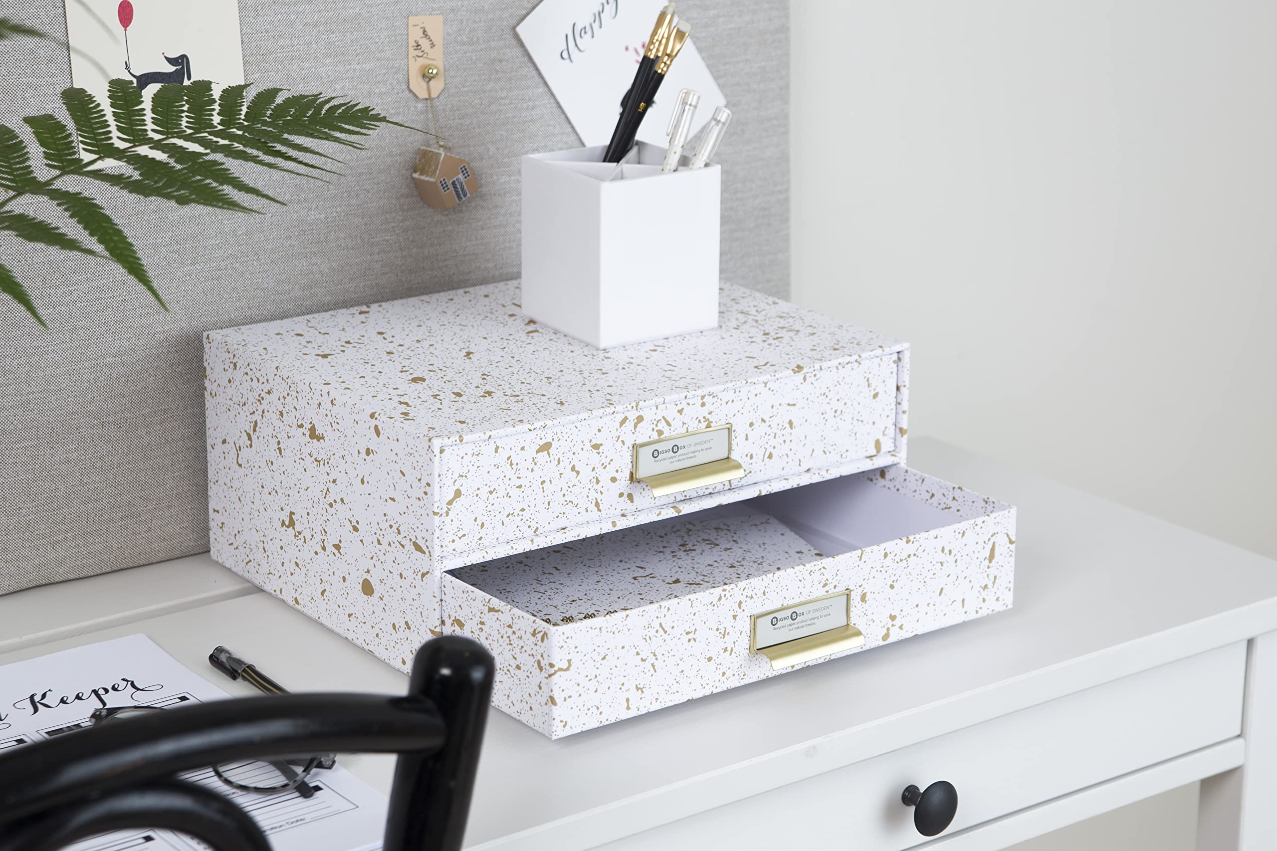 BIGSO BIRGER Schubladenbox – Aufbewahrungsbox mit 2 Schubladen – Schreibtisch Ablage für Dokumente & Bürobedarf – Ablagesystem aus recycelter Faserplatte und Papier – gold gesprenkelt
