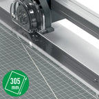 Leitz Precision Home Office Rollenschneider A4, schneidet bis zu 10 Blatt, Papierschneidemaschine mit 305 mm Schnittlänge, feste Klinge für geraden Schnitt & Ausrichthilfe, 90260000