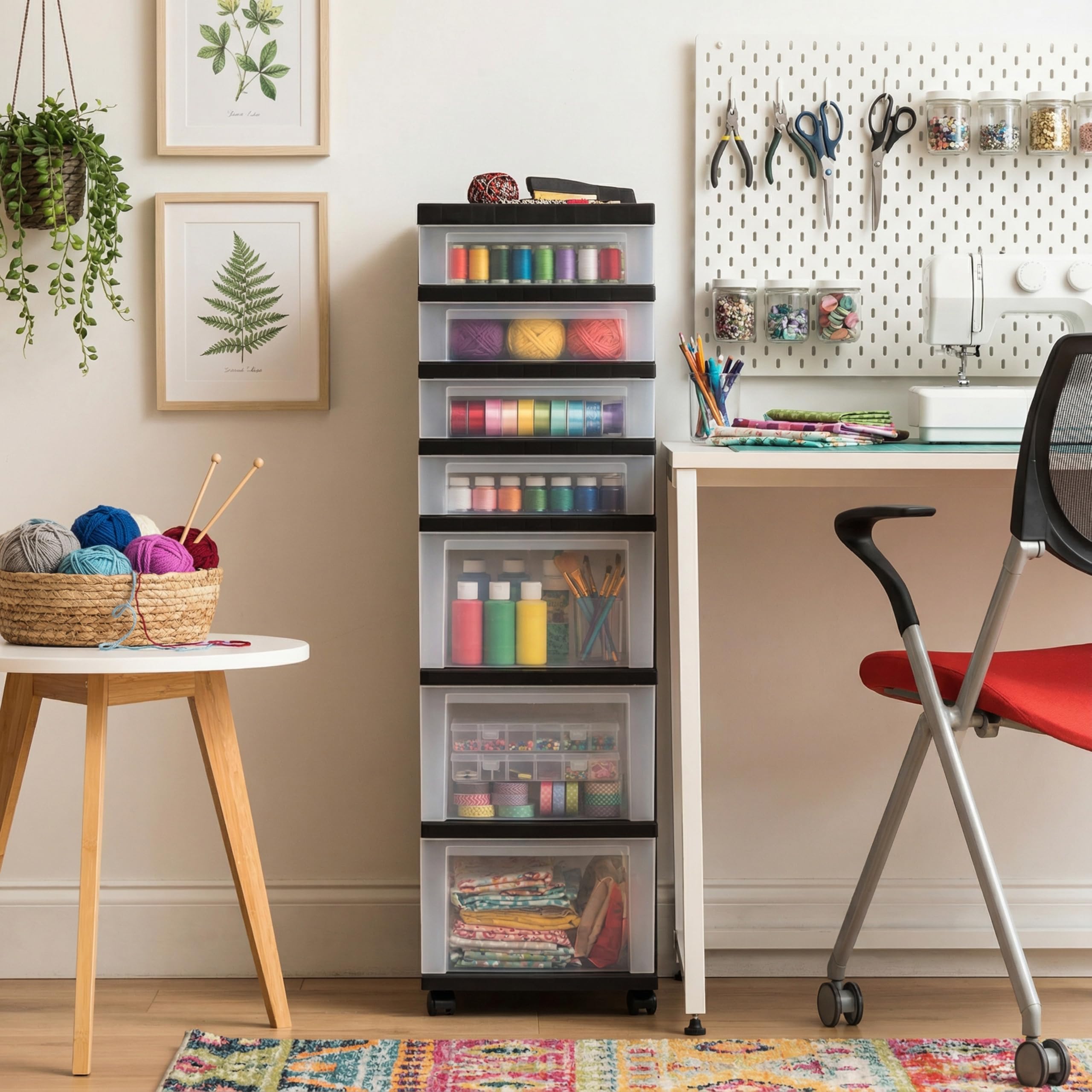 Iris USA Organizer mit Schublade aus Kunststoff, Rollwagen mit Rollen, 7 Schubladen, für Klassenzimmer, Kunsthandwerk, Kommode, Schrank, Badezimmer, Waschküche, Schwarz/Transparent