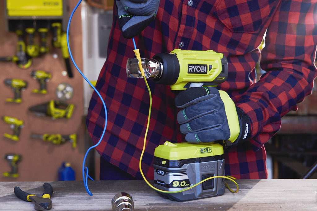 RYOBI 18 V ONE+ Akku-Heißluftgebläse R18HG-0 (Luftstrom 170l/min, Hitzegrad bis 470°, LED-Beleuchtung, mit Zwei Düsen, ohne Akku)
