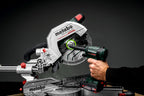 metabo Akku-Blaspistole BP 18 LTX BL - 18V, Brushless Motor, 0.7 m³/min Luftmenge, 122 m/s Luftgeschwindigkeit, LED-Arbeitslicht - Vielseitig für Reinigen, Ausblasen, Aufpumpen und Entlüften