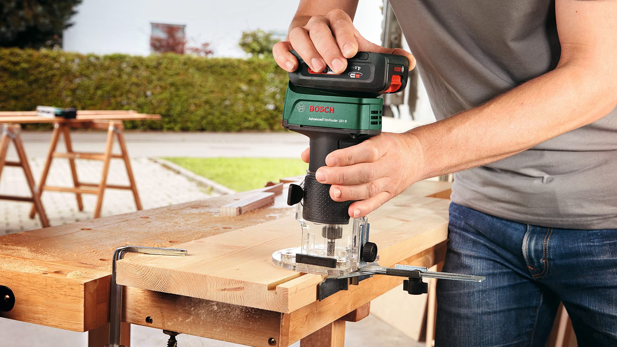 Bosch 12tlg. Hartmetall Fräser Set (für Holz, Ø-Schaft 8 mm, Zubehör Oberfräse)