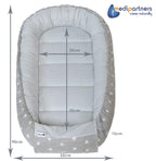 Medi Partners Babynest Nestchen für Neugeborene - 100x60x15 Babynestchen Baby zweiseitg Nest Bett 100% Baumwolle Minky Kuschelnest tragbar (graue Sternen mit graue Minky)