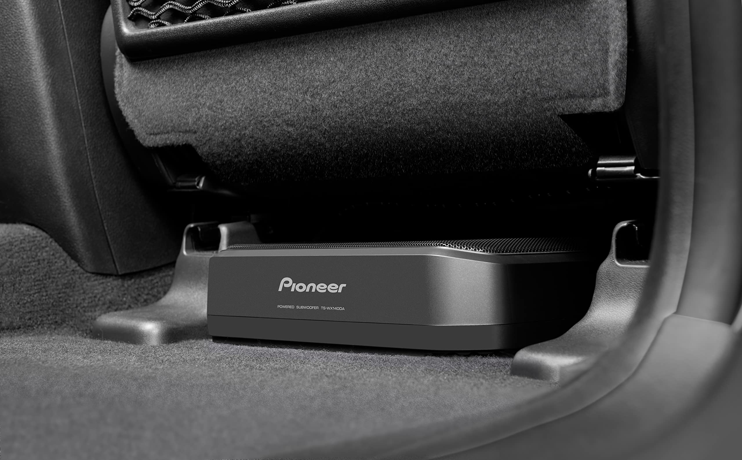 PIONEER TS-WX140DA Aktivsubwoofer, leistungsstarker Gehäuse Subwoofer mit 170 W Maximalleistung, 20 x 13 cm Subwoofer in MDF Gehäuse, IMPP Membran, schwarz, Kabelfernbedienung (5m Zuleitung)