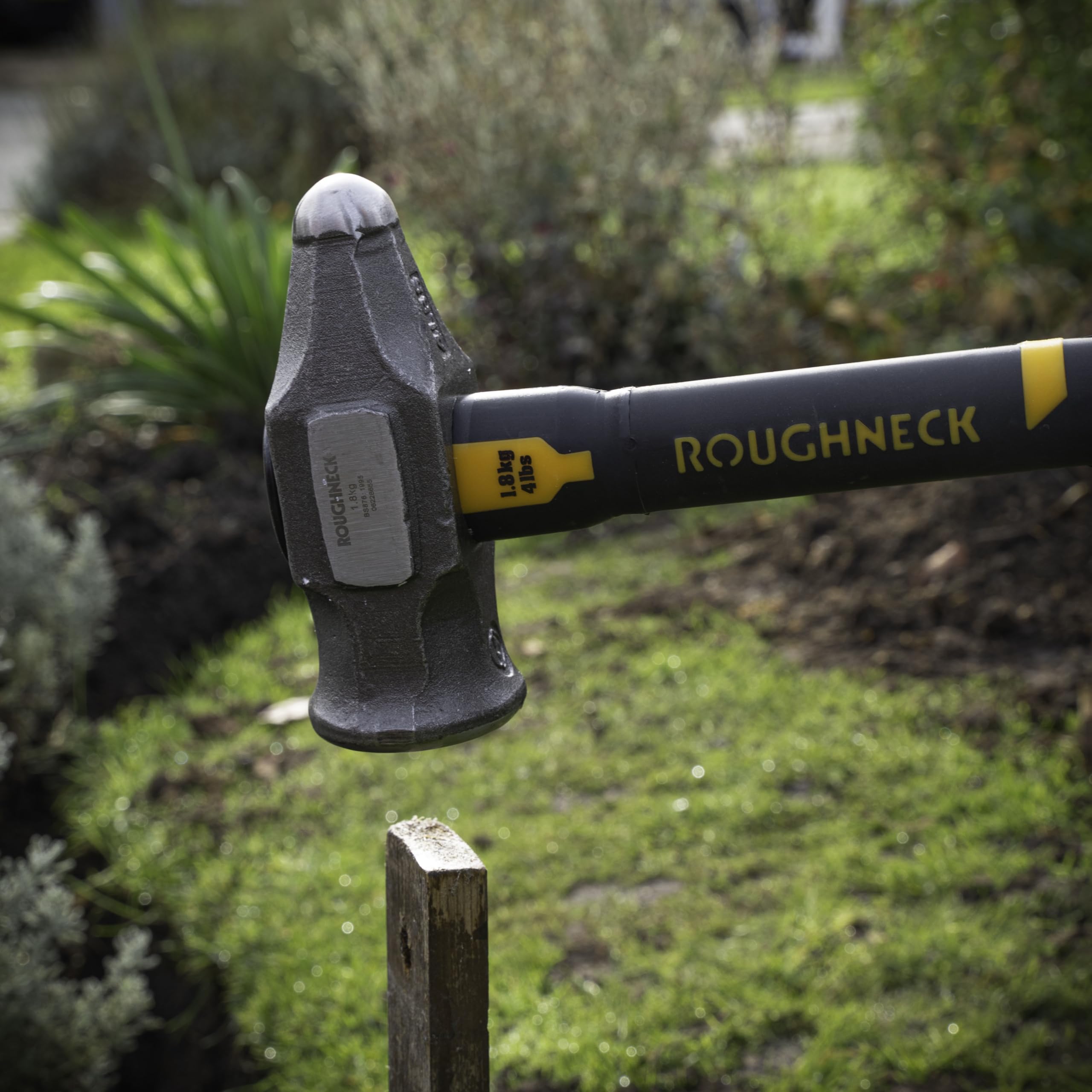 Roughneck Gorilla ROU65804 Mini-Vorschlaghammer, Fiberglas, 1,8 kg/1,8 kg, mit Kompressions-Griff