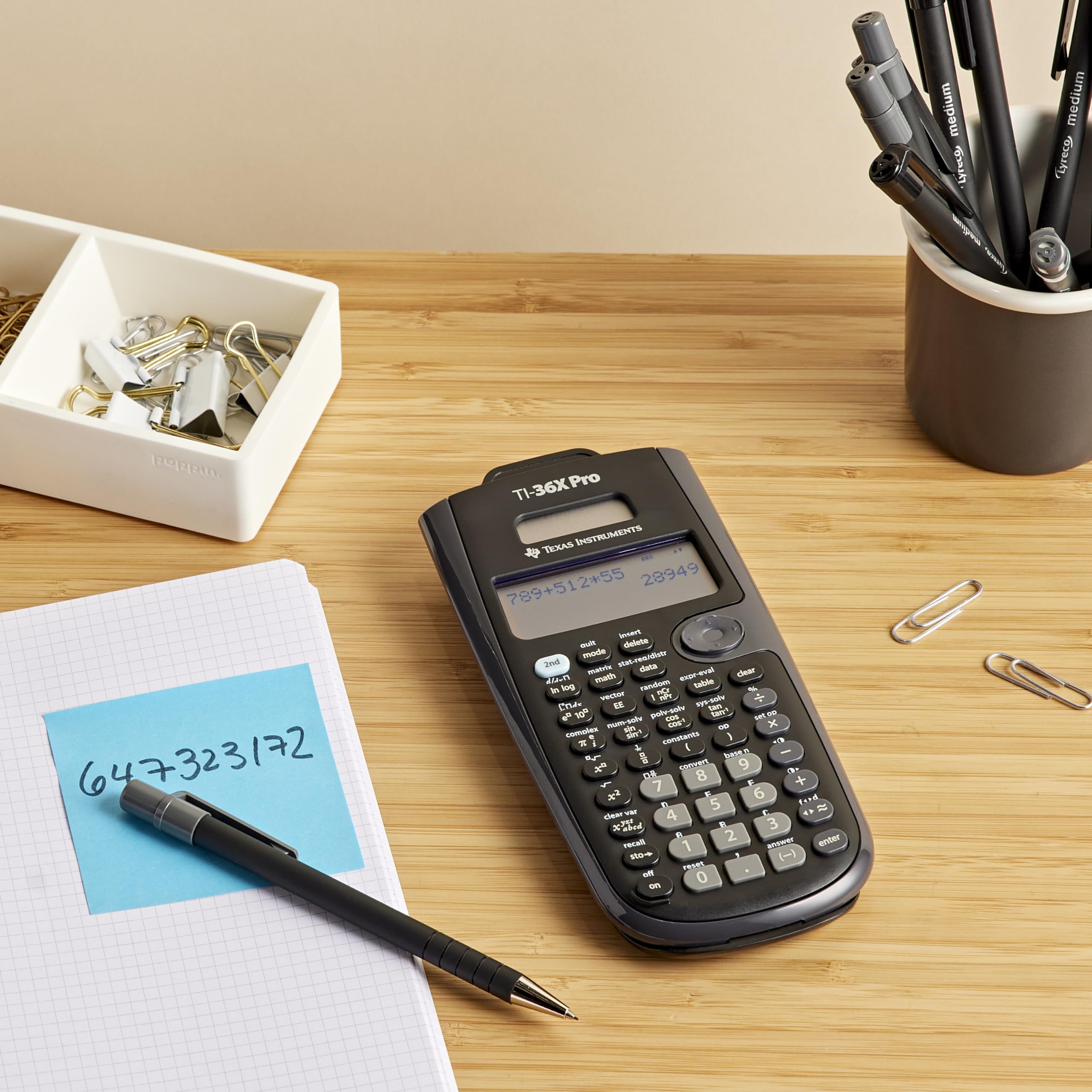 Texas Instruments TI-36X PRO Schulrechner (4-zeilig), nur mit französischer Anleitung und Sprache, 36PRO/TBL/1L1, BLACK