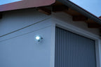 Brennenstuhl LED Strahler JARO 3060 P (LED Wandstrahler für außen IP65, 20W, 2300lm, 6500K, mit Bewegungsmelder und Dämmerungssensor)