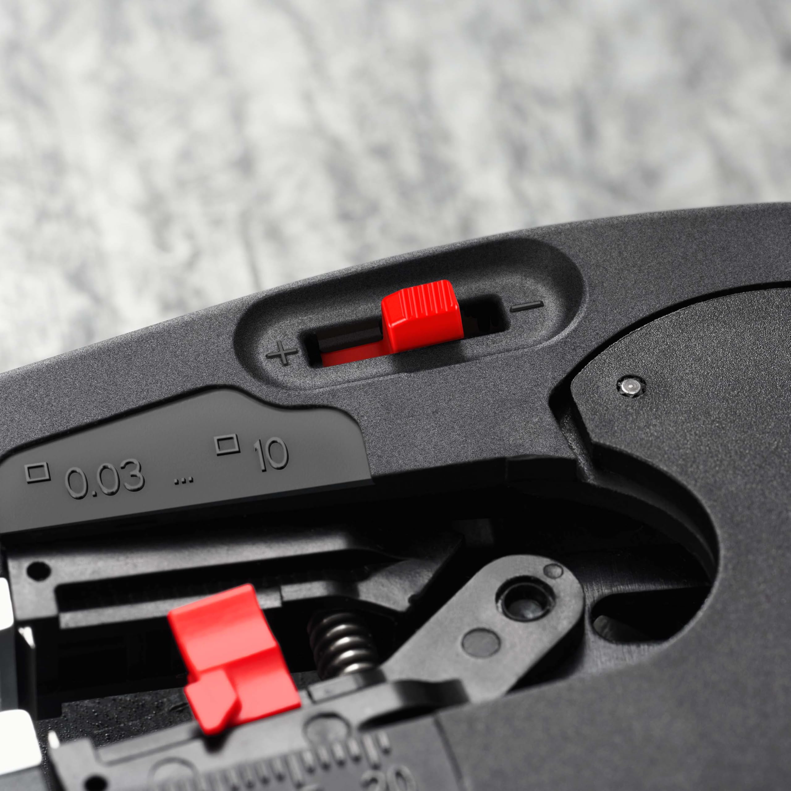 KNIPEX NexStrip Automatische Abisolierzange 0,03 – 10mm², mit Crimpfunktion Aderendhülsen bis 4mm², mit Feineinstellung, 12 72 190
