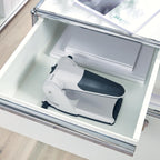 Leitz Extrastarker Registratur-Locher, Für 65 Blatt, Großer leistungsstarker Locher für müheloses Lochen im Büro, Aus Aluminiumdruckguss, recycelte Kunststoffteile, 100% recycelbar, Schwarz, 51800095