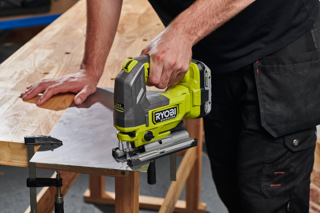 RYOBI 18 V ONE+ Brushless Akku-Stichsäge RJS18BL-0, 25 mm Hublänge, Pendelhub, ohne Akku und Ladegerät
