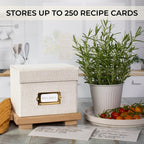 ZICOTO Schöne Rezeptbox aus Leinen – passend für 10,2 x 15,2 cm Rezeptkarten, um bis zu 250 Rezepte leicht zu organisieren – ein stabiler Kartenhalter und tolles Geschenk, das perfekt in jede Küche