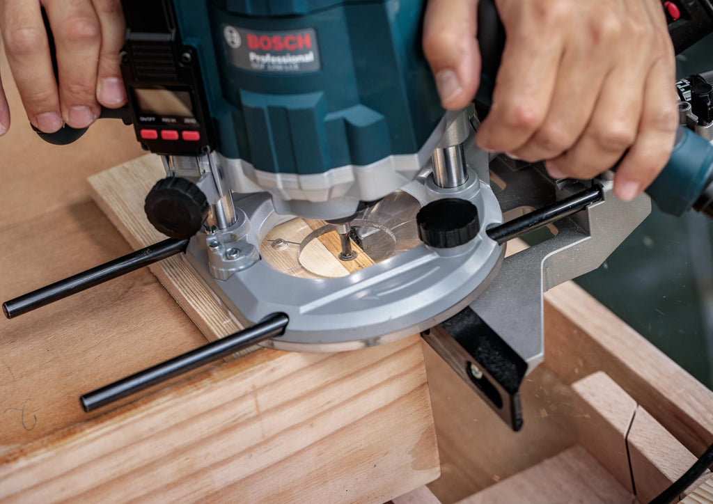 Bosch 30x PRO Fräser-Set gemischt, 30-tlg. (für Weichholz, Hartholz, Ø 4-32 mm, Professional Zubehör Handfräse, Kantenfräse)