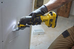 Stanley FatMax 18V Akku-Multifunktionswerkzeug SFMCE500D2K (2.0 Ah, Schleifer, Säge & Universalmesser in einem Gerät – Oszillierendes Werkzeug, inkl. 20-tlg. Zubehör, 2x Akkus, Ladegerät, Koffer)