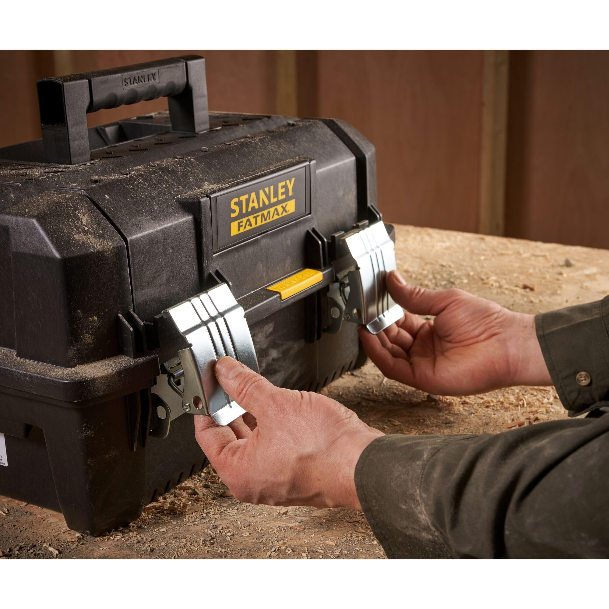 STANLEY FatMax Werkzeugbox Werkzeugkoffer leer Werkzeugkasten - Werkzeugkiste (18 Zoll, 46 x 32 x 24 cm, Koffer für Werkzeuge, Box mit ausladenden Schubfächern, robust) FMST1-71219