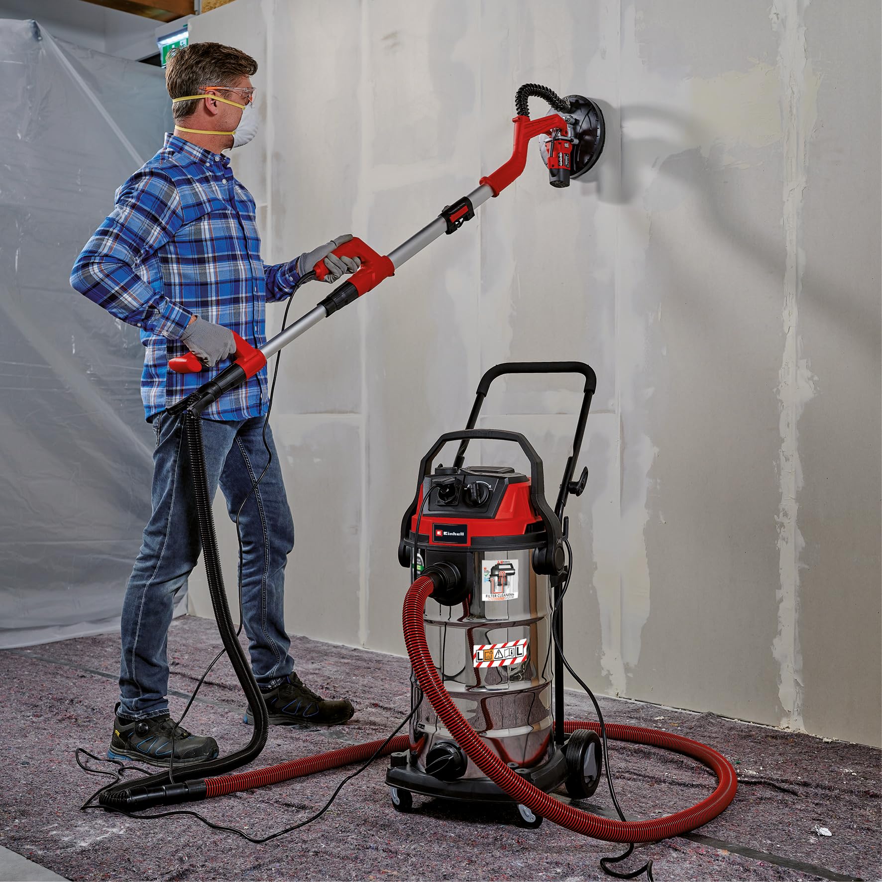 Einhell Nass-Trockensauger TE-VC 2340 SACL (1.500 W, 225 mbar, 9m Aktionsradius, HEPA-Faltenfilter inkl. Filterreinigungssystem, 40l Behälter, Staubschutzklasse L, 1.900 W Automatiksteckdose)