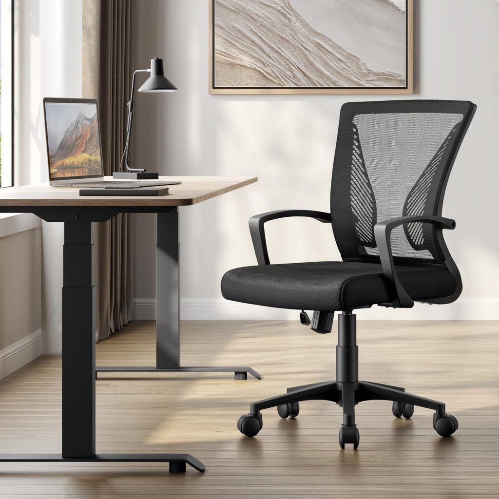 Yaheetech Bürostuhl Ergonomisch, Schreibtischstuhl mit Netzbespannung, Arbeitsstuhl mit Armlehnen, Chefsessel aus Mesh, höhenverstellbarer Computerstuhl 136 kg, atmungsaktiv, Wippfunktion Schwarz
