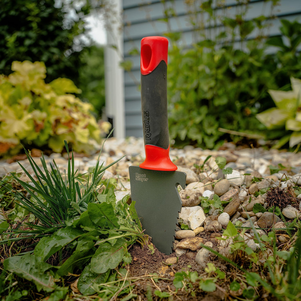Radius Garden 16011 Root Slayer Carbon Stahl Hand Schaufel rot