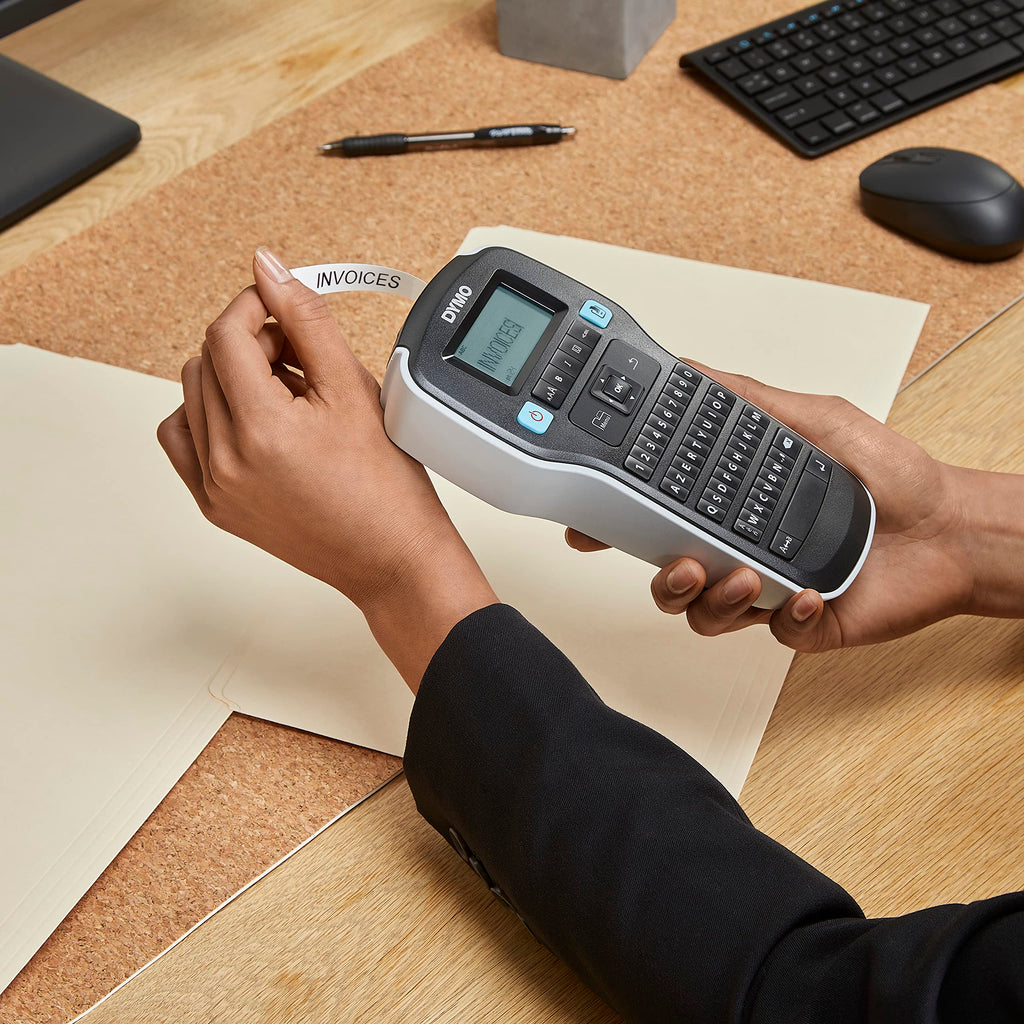 DYMO LabelManager 160 Grundset mit Beschriftungsgerät | Tragbarer Drucker mit 3 Rollen Etikettenband für DYMO D1 | AZERTY-Tastatur | Ideal für Büro oder Zuhause